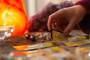 Hoe haal je het meeste uit een tarotlezing? 
